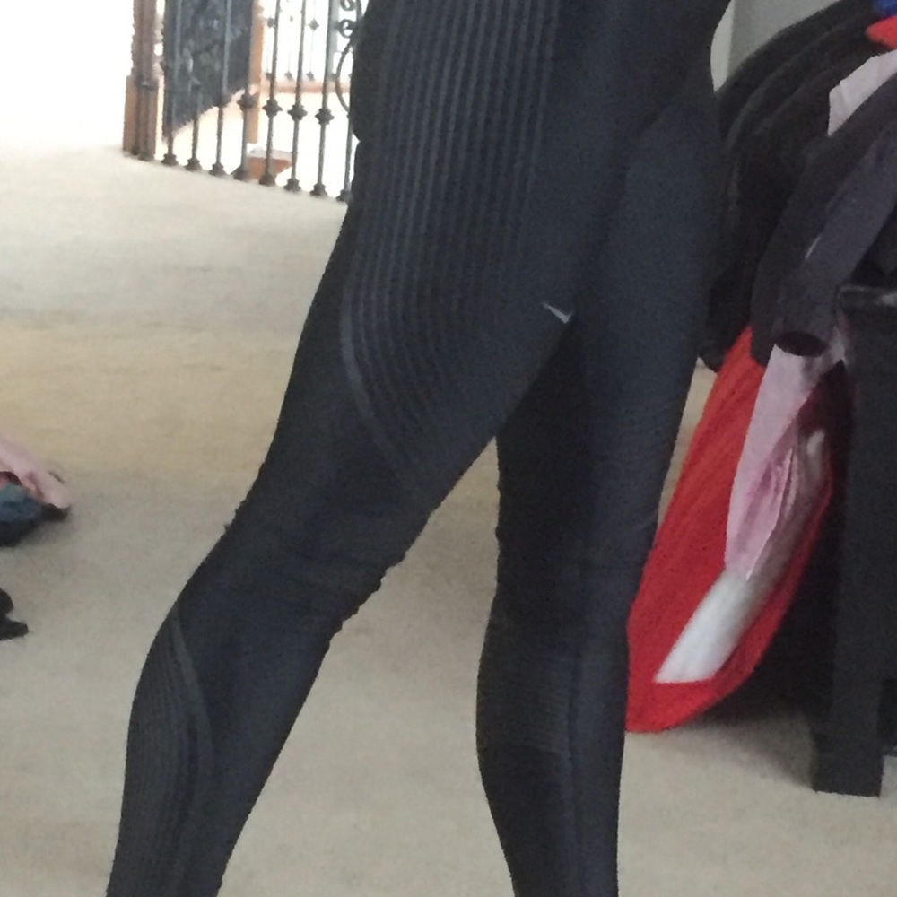Nike Pro Leggings - small